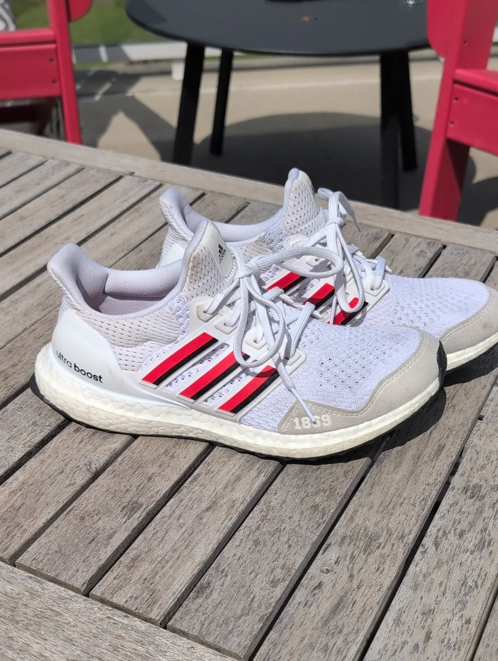 Adidas Nebraska Husker Ultraboost 7.5w/6.5m